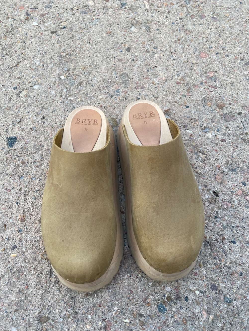 BRYR Clog